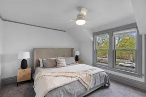 Cozy Modern Lake Geneva Escape – Walk to Downtown - Image 4