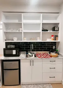 Tastefully furnished new studio in Bear Mountain - Image 5