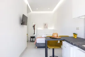 Solmare beachfront apartments - Image 2