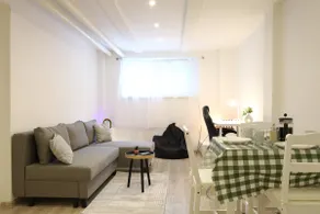 Free Parking, PS5, Netflix & Disney, Pure Air System, Pets Welcome for Free - Image 4