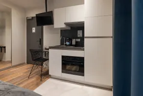 Cosy Apartment with balcony - Image 3