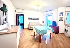 JuliaHome - Image 2