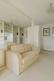 Downtown Floreasca Penthouse with Jacuzzi&Sauna - Image 5
