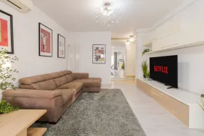 Downtown Floreasca Penthouse with Jacuzzi&Sauna - Image 4