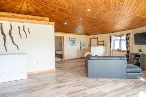 Rock Stream Retreat - Image 4