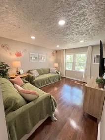 Boho By the Star - 3BR Home Close to Town - Image 5