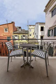 Old Town Spilia Home - Image 3