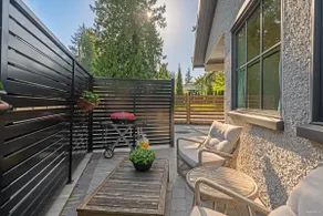 Lane house near Grouse Mountain - Image 4