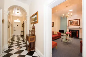 The Pepperberry Townhouse - Image 4