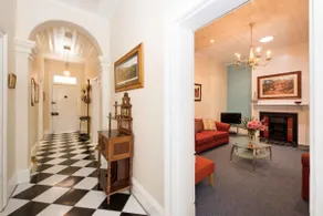 The Pepperberry Townhouse - Image 3
