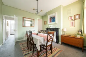 Central 2 BR Cosy House - Image 4