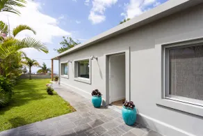 Views Spacious Villa - Image 5