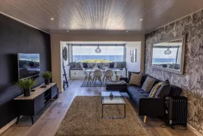 67 Whale Rock Estate, Hermanus - Image 2