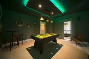 The British - Balneo - Private Jacuzzi - Image 3