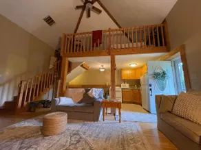 The Canal Cottage, pet friendly - Image 5