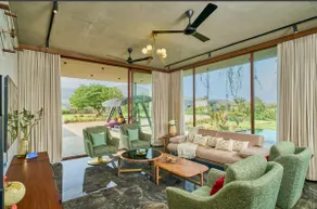 Soulitude 4BDR Luxury Pet Friendly Villa - Image 2