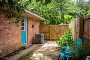 The Tara Court Cottage - Image 5