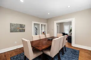 6BR Sleeps 16 Downtown Detroit 2 Living Rooms - Image 2