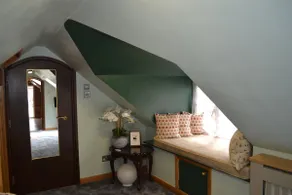 One bedroom loft apartment - Image 5