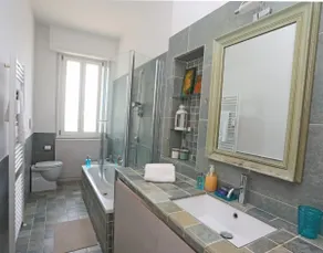 Sunshine Apartment in Florence - Image 5