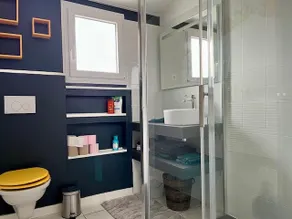 Rent independent holiday studio - Image 3