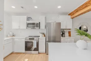 Salt & Light Cottage - Image 3