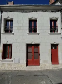 Apartment in the heart of the city, close to Beauval - Image 4