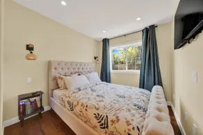 Private and Cozy 1 bedroom Suite | 30 Min to DT - Image 5