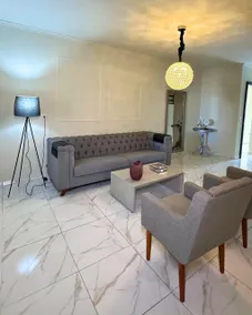 Classic and Elegant Style - Image 4