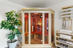 Cottage Villa - Pool Sauna Hot Tub Yoga Room - Image 3