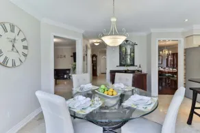 Caroline's Venetian Villa Escape - Image 4