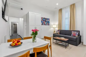Apartment Opera - Image 4