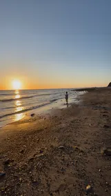 Magical Sunsets | Welsh bay retreat | pet friendly - Image 4