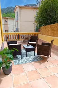 A beautiful two-room apartment with terrace - Image 5