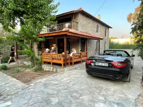 Charming seafront detached stone house with AC - Image 2