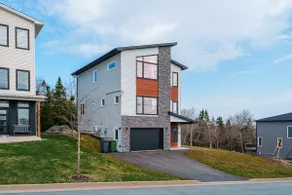 Halifax Getaway in Nature 4-bedroom House - Image 5