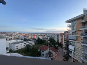 Studio With City View 4 - Image 3