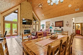Riverfront Dream House 4BR/3.5BA - Image 3