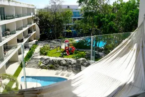 Suite with Private Terrace and Modern Design - Image 2