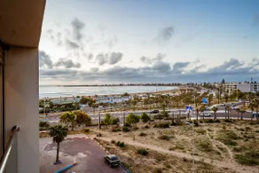 Ocean Heaven – Sea View, Luxury & Art - Image 4