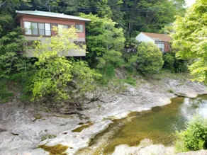 20-minute drive from Takamatsu Airport / Small private villa surrounded by beautiful mountains and clear streams / Free parking available - Image 4