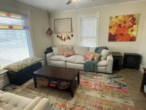 Sycamore Cottage - Image 2