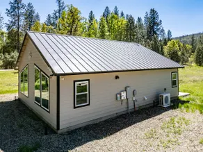 Family-Friendly Yosemite Nest (45 miles to Valley) - Image 4
