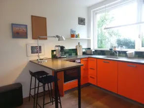 Light, cozy house: 2 bathrooms, 4 bedrooms - Image 2