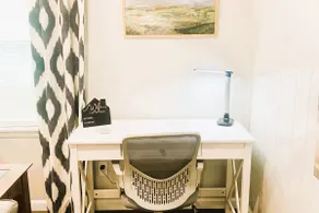Pet-friendly, accessible home - Image 5