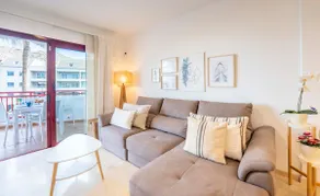 Luma Ocean View Balcony - Image 3