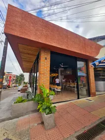 Charming in Quimbaya's Historic Center - Image 5