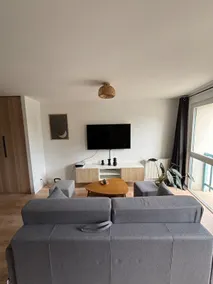 Elegant 2-room apartment – 5 min from Geneva Airport / UN / CERN - Image 3