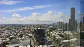 Free Parking! High Level 2b apt in the Valley - Image 4