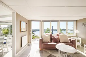 Sea View cottage with 2 sleeping cabins - Image 3